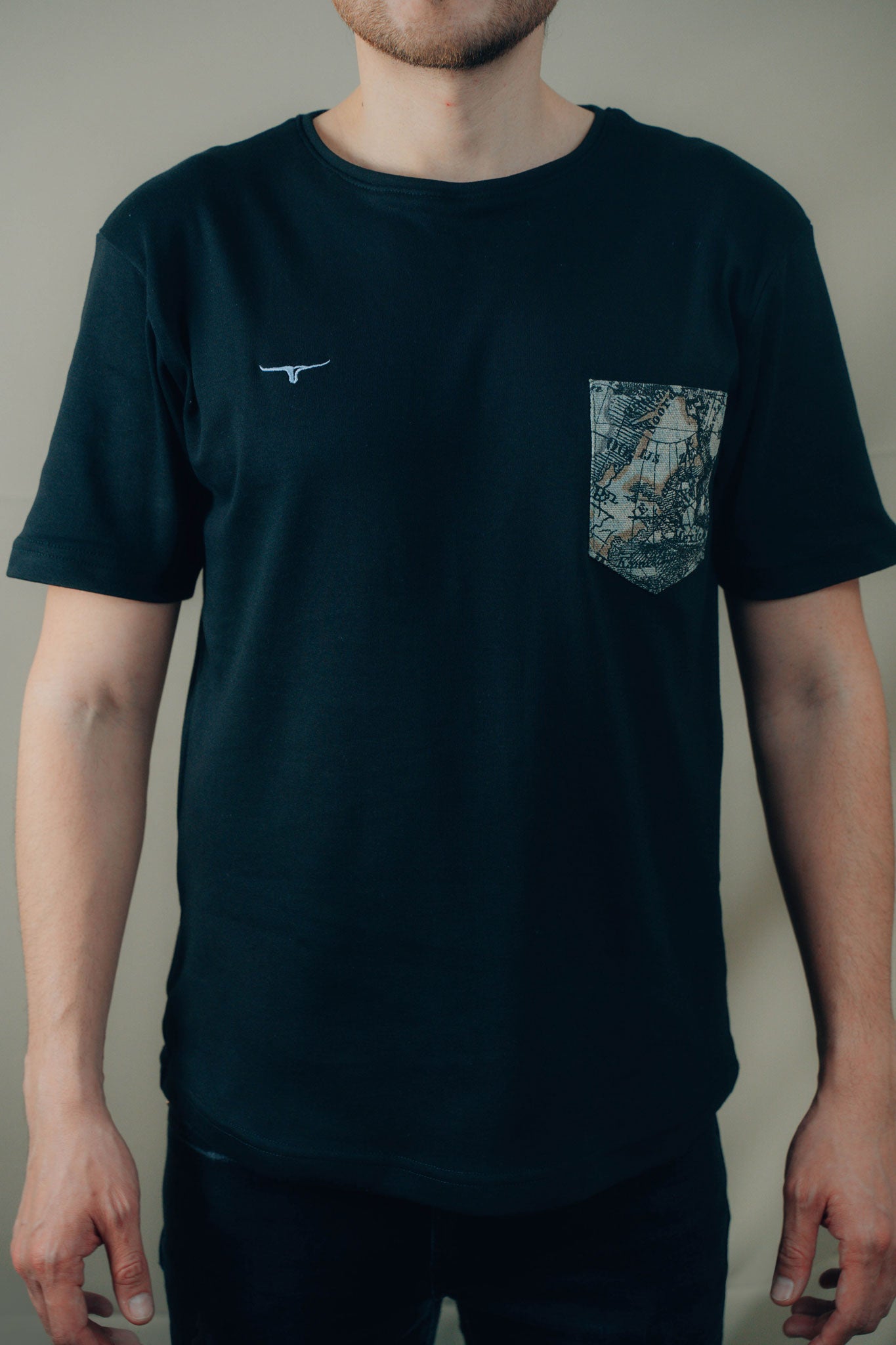 T-SHIRT HIDDEN TREASURE